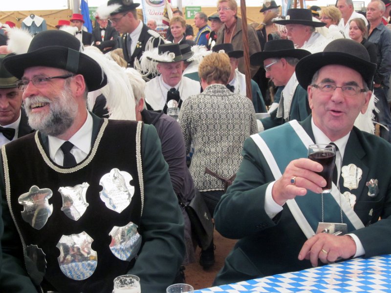 sittard2011_11.JPG - onze vrienden van de Sint-Antonius abt gilde uit Deurne waren ook van de partij